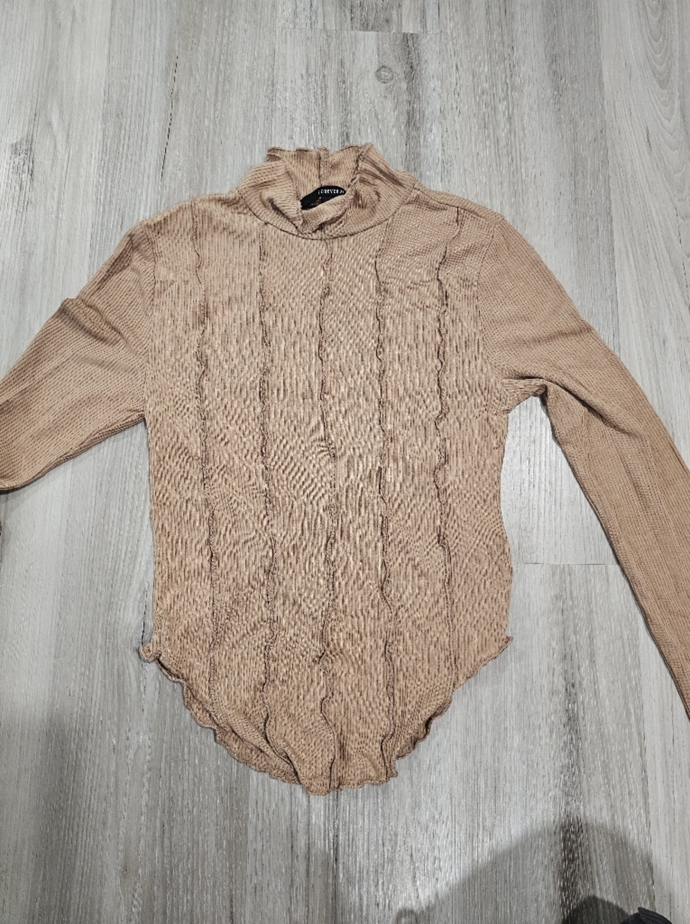 Forever 21 Ribbed Camel Colored Mock Neck Top - Picture 5 of 7